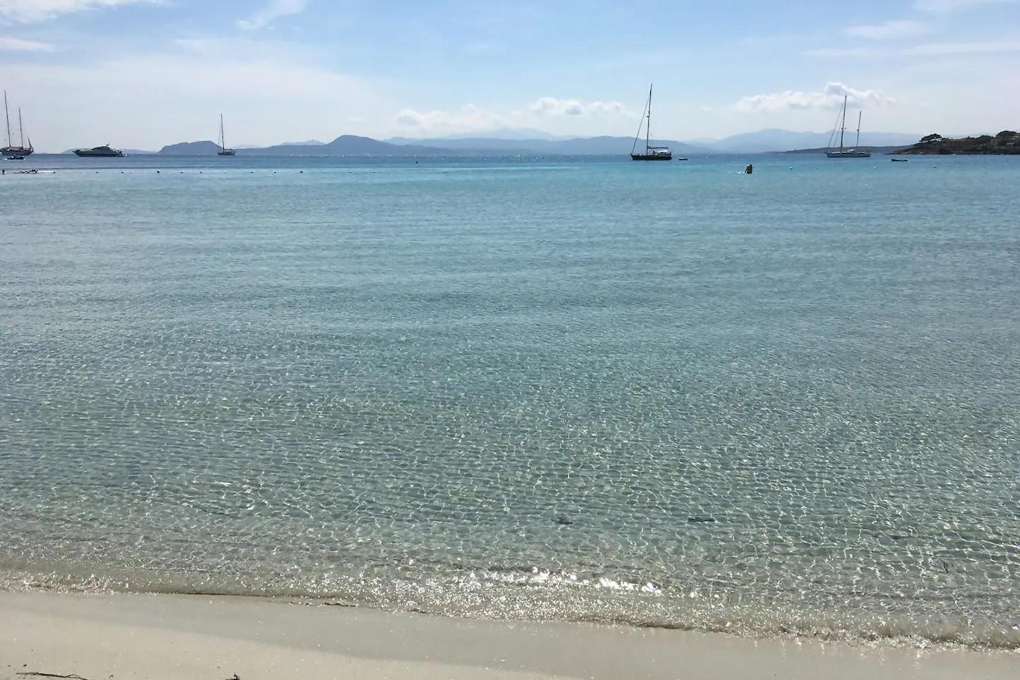 Tramontana Vista Mare 300M Dalla Spiaggia Golfo Aranci Exterior photo